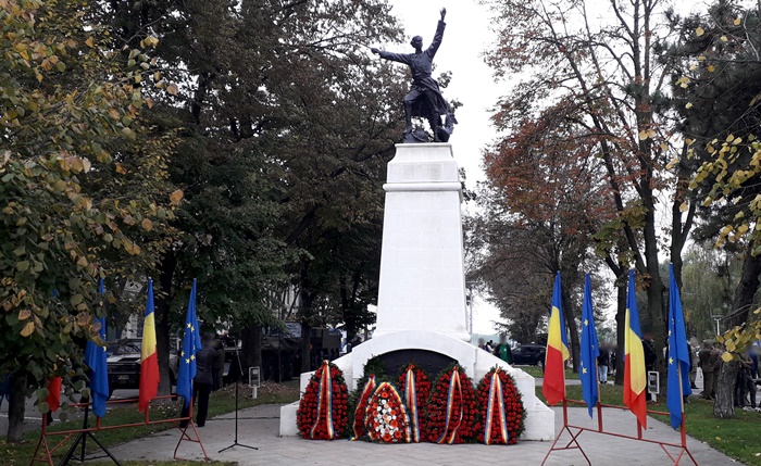 Ceremonialul dedicat zilei de 1 Decembrie, „Ziua Națională a României”, poate fi vizualizat online pe&nbsp;Facebook!