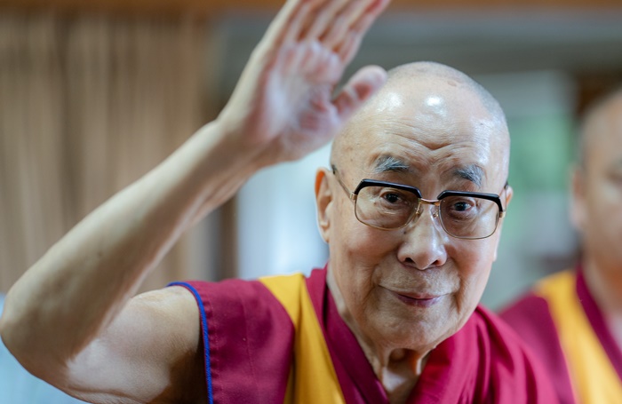 Din lume și despre lume – Tenzin Gyatso, al 14-lea Dalai&nbsp;Lama