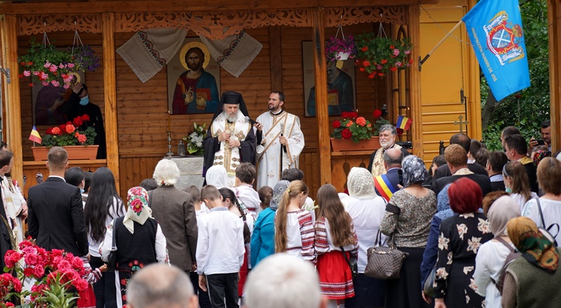 Arhiepiscopul Casian al Dunării de Jos a oficiat slujba de sfințire a două edificii importante din Parohia Ianca&nbsp;I