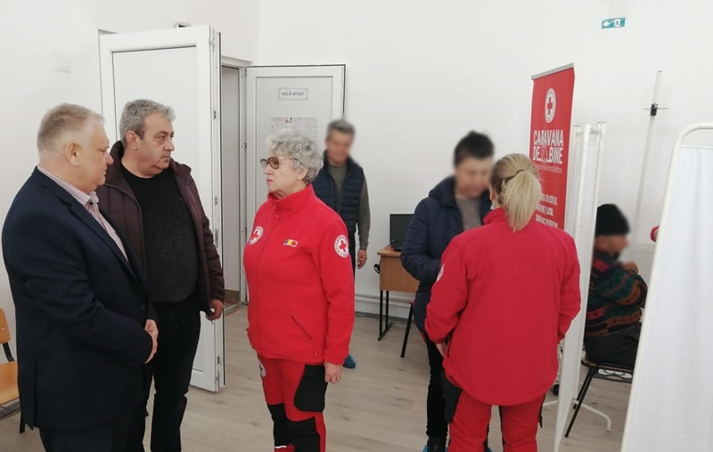„Caravana de Bine” – Circa 200 de persoane din Movila Miresii au beneficiat de consultații și investigații medicale&nbsp;gratuite
