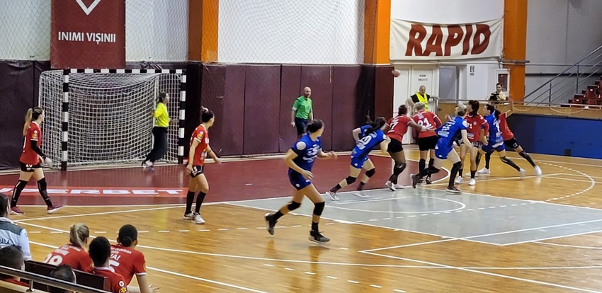 CSM București vs. HC Dunărea Brăila, scor final 28 –&nbsp;21