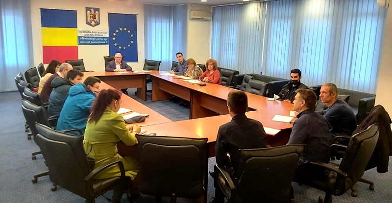 ”Curățăm România”, un proiect în care prefectul Iulian Timofei vrea să implice toți cetățenii și instituțiile din municipiu și&nbsp;județ