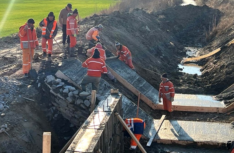 Scrioșteanu: „Se lucrează în ritm alert la noul drum de mare viteză între cele două localități riverane Dunării, Brăila și&nbsp;Galați”