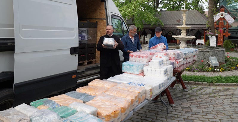 Un nou transport cu ajutoare umanitare, organizat de Arhiepiscopia Dunării de&nbsp;Jos