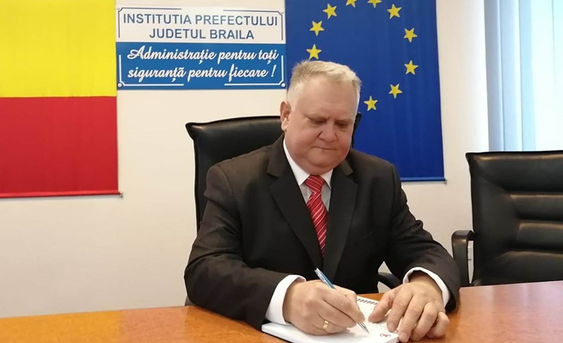 Prefectul Iulian Timofei continuă audiențele publice în mediul rural | Întâlnire cu cetățenii din satul&nbsp;Lanurile