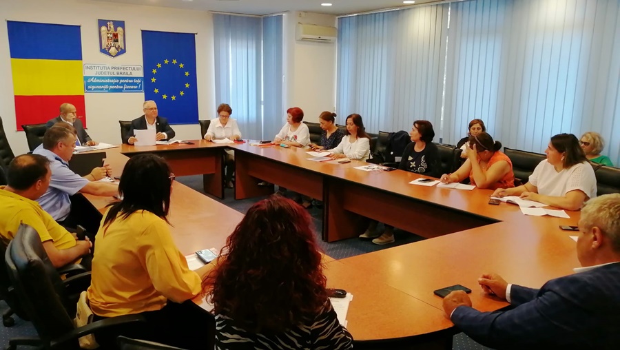 Prefectul Timofei a anunțat astăzi că va fi elaborat un Plan judeţean de măsuri privind incluziunea comunităţilor de&nbsp;romi