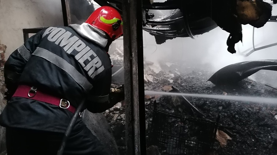 Weekend plin de evenimente pentru pompierii brăileni | Aflați care sunt măsurile preventive, înainte și pe timpul utilizării mijloacelor de&nbsp;încălzire