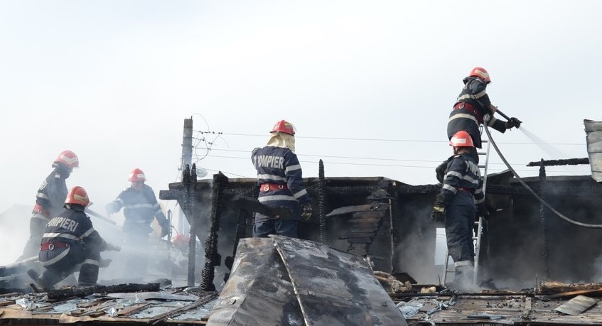 Pompierii brăileni au avut 10 intervenții, în numai 24 de ore, toate rezolvate cu profesionalism | Ambulanțele SMURD la datorie în municipiu și&nbsp;județ