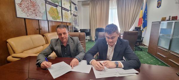 6.250.000 Euro pentru modernizarea a 52 de străzi din Chercea și Catanga! | Primarul Dragomir: “Lucrările încep în luna iunie, din zona Căminului Cultural din&nbsp;Chercea”