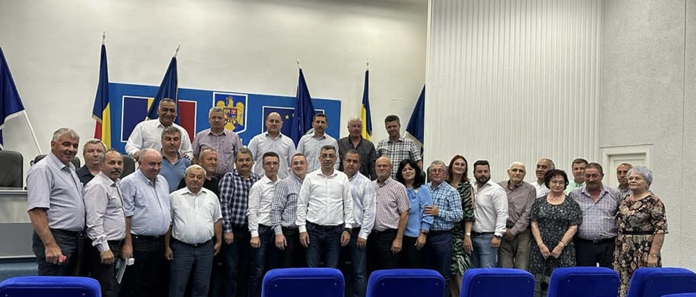 33 de microbuze electrice noi, destinate elevilor, vor fi achiziționate pentru învățământul rural | Sunt vizate localitățile izolate, cu populație&nbsp;scăzută