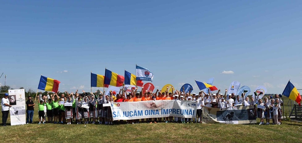 “Cupa Radu S. Corbu”, concurs de oină la Bordei Verde | Patru echipe aliniate la startul primei&nbsp;ediții