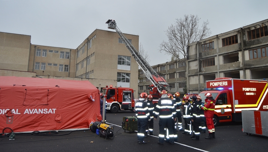 Exerciţiu tactic, desfășurat de ISU Dunărea Brăila în cazul unui cutremur de pământ pe raza Municipiului&nbsp;Brăila