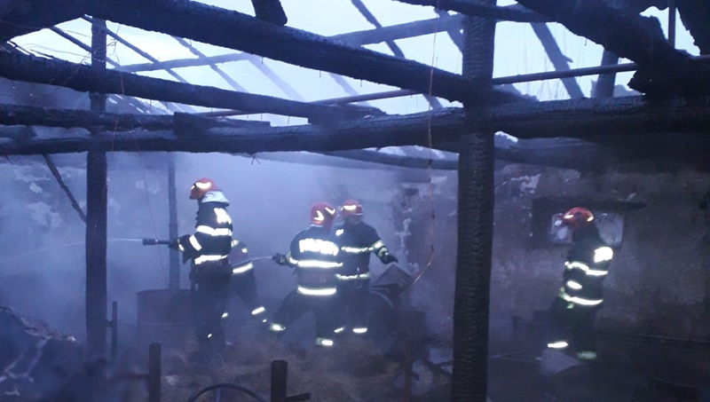 11 intervenţii, în numai 24 ore, ale subunităților ISU “Dunărea” Brăila | Accident cu 3 victime, dintre care una&nbsp;decedată