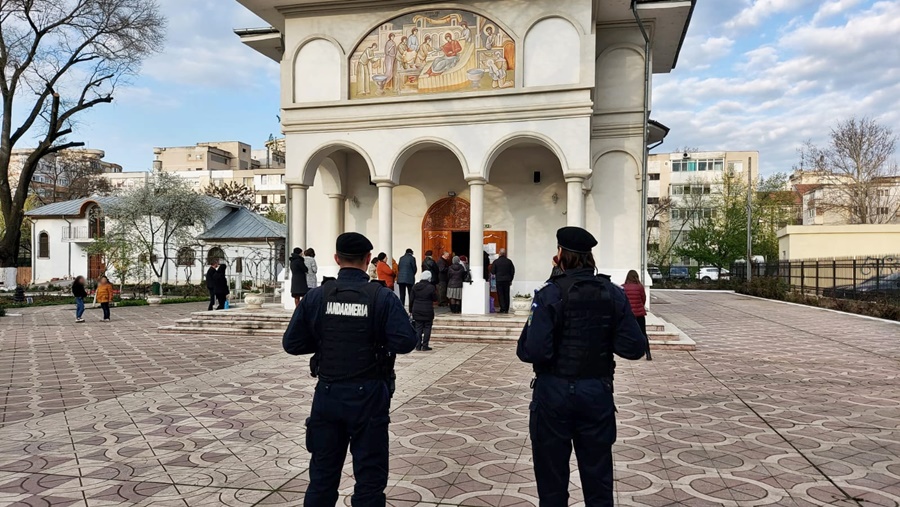 Echipajele Jandarmeriei Brăila vor asigura măsuri de ordine publică la manifestările religioase prilejuite de Sărbătorile&nbsp;Pascale
