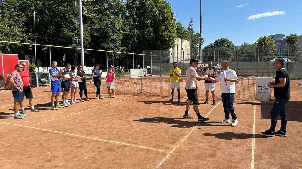 Motiv de mândrie pentru jandarmi | Brăila are un campion la Turneul de tenis al&nbsp;MAI