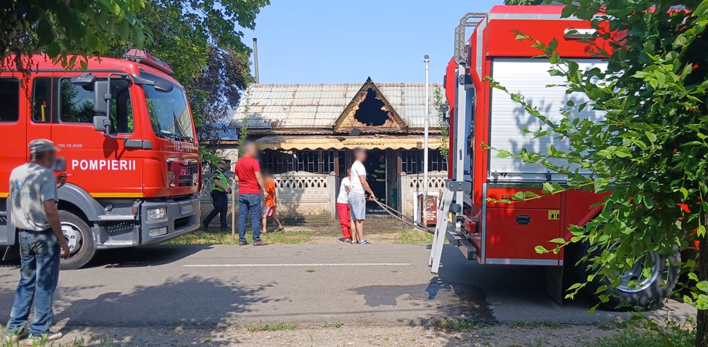 Zeci de incendii, înregistrate în doar câteva zile, pe raza Municipiului și Județului&nbsp;Brăila